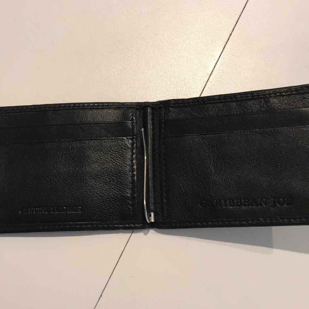 Caribbean Joe Men’s leather wallet